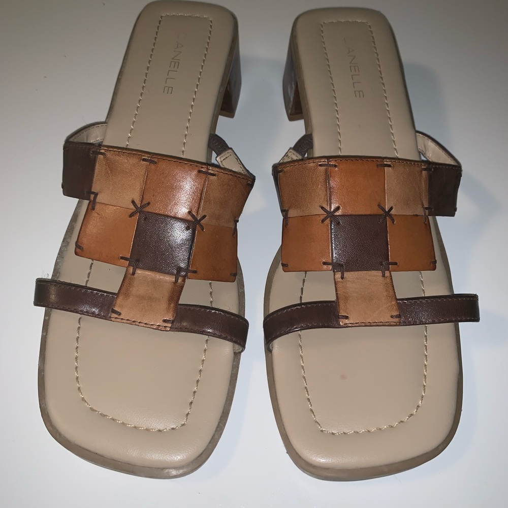 Danielle Maline leather sandals 10